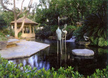  Hilton Hawaiian Village Hotel garden
